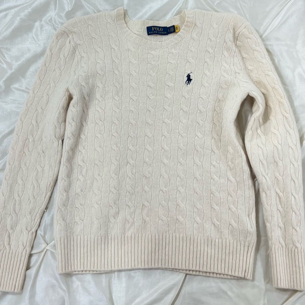 LIKE NEW Wool and Cashmere Sweater